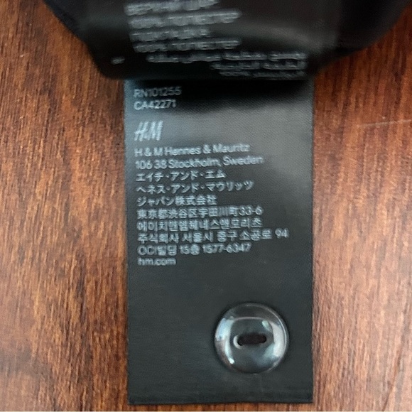 H&M Divided Party Night Sequin Micro Mini Skirt, Fully Lined, Size 4, NWT - Picture 13 of 13